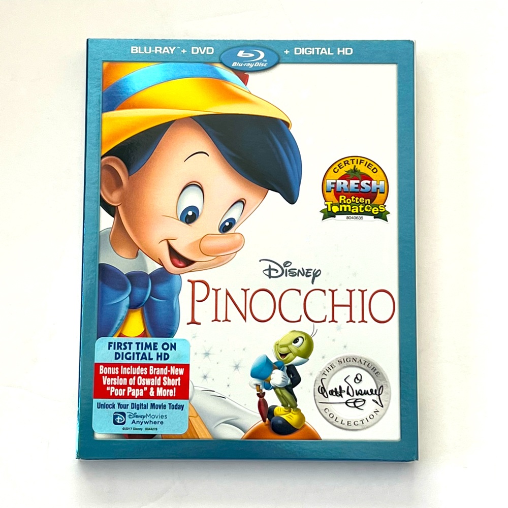 Disney’s Classic Pinocchio Blu-Ray + DVD + Digital Code NEW